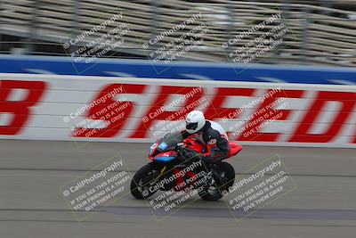media/Oct-15-2022-Fastrack Riders (Sat) [[9a18b22502]]/Level4/Start Finish 900am/